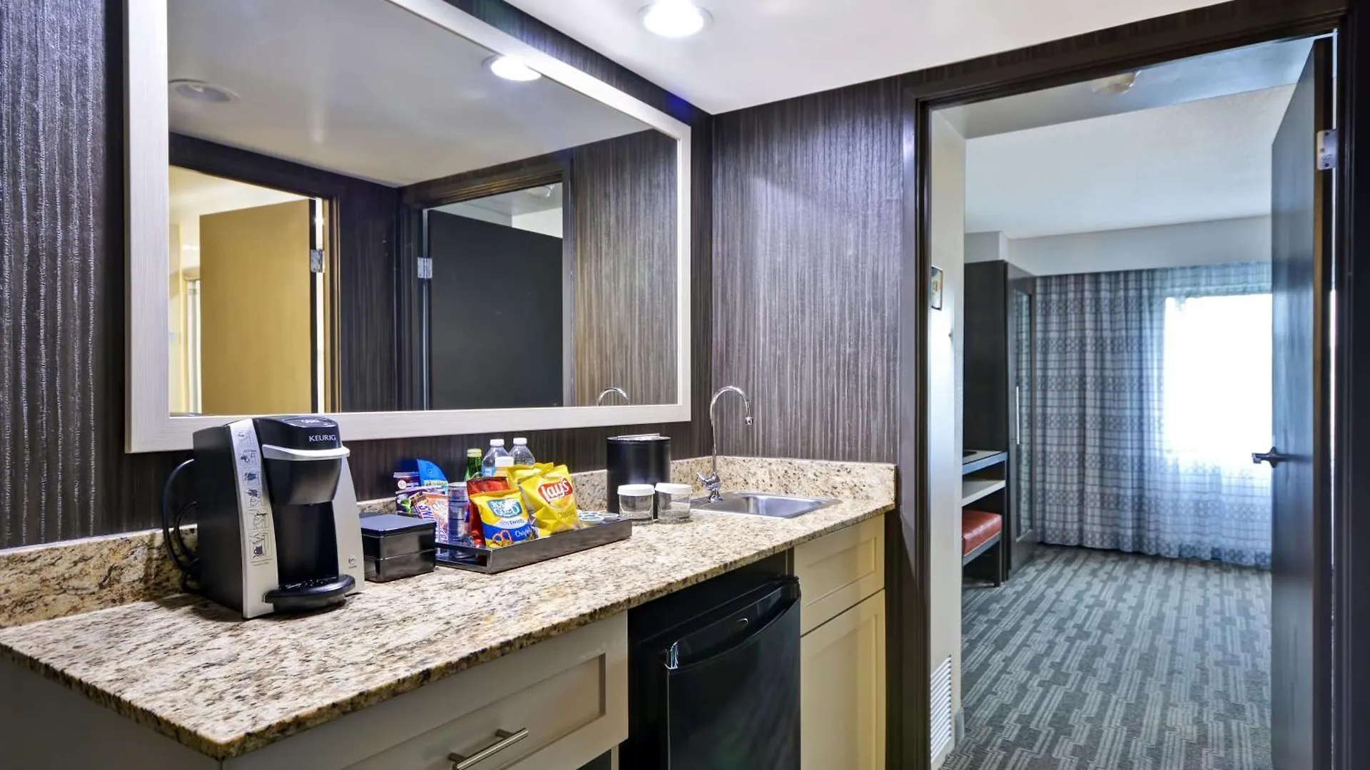 Embassy Suites Charlotte 3*,  United States