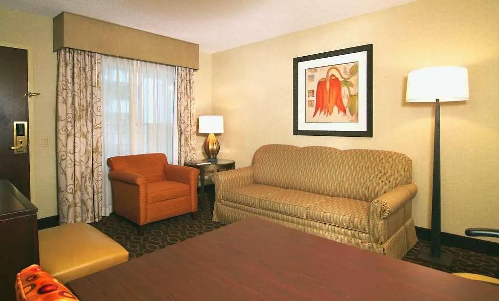 Embassy Suites Charlotte Hotel