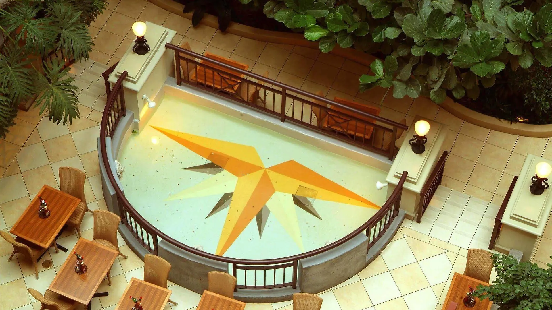 *** Hotel Embassy Suites Charlotte United States