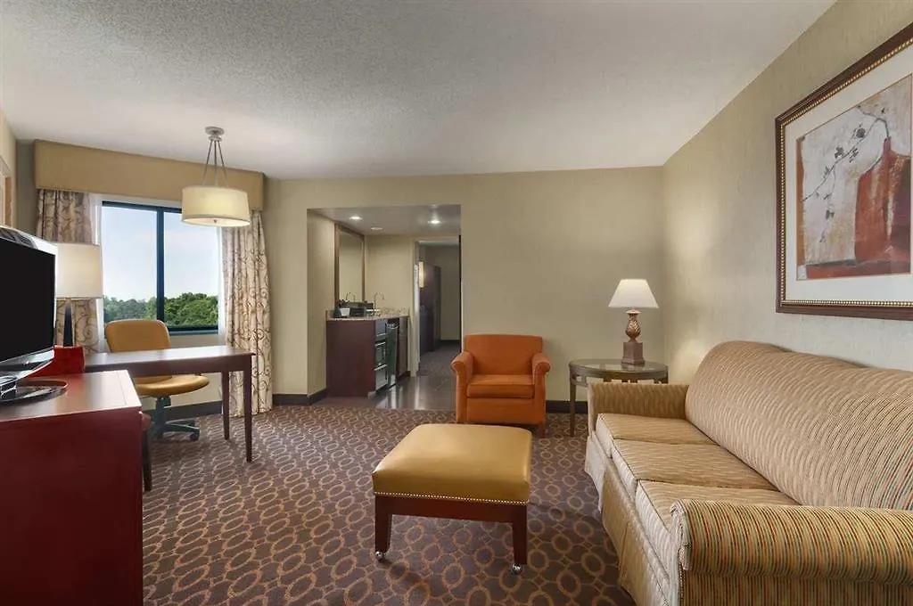 Hotel Embassy Suites Charlotte