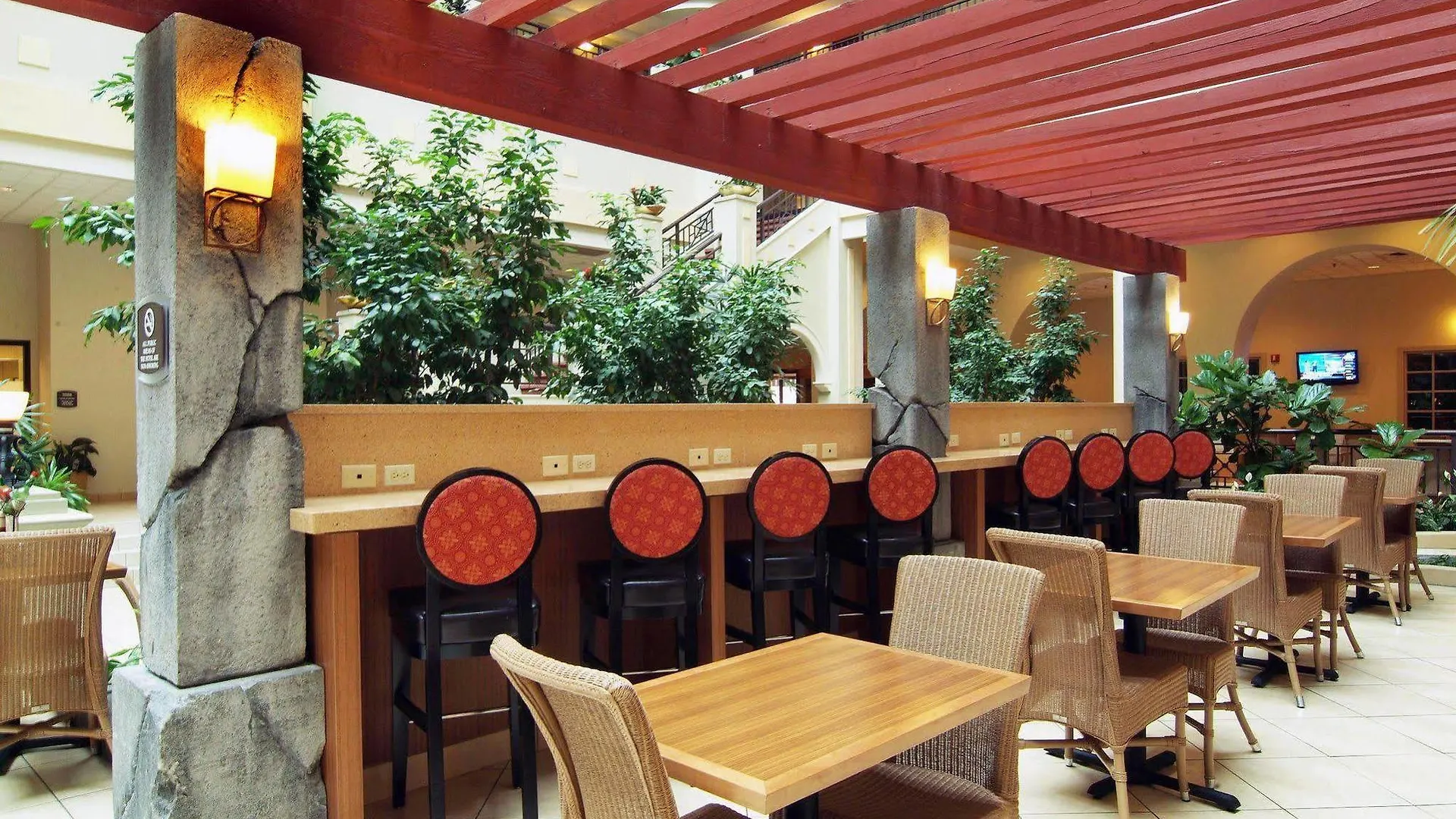*** Hotel Embassy Suites Charlotte États-Unis