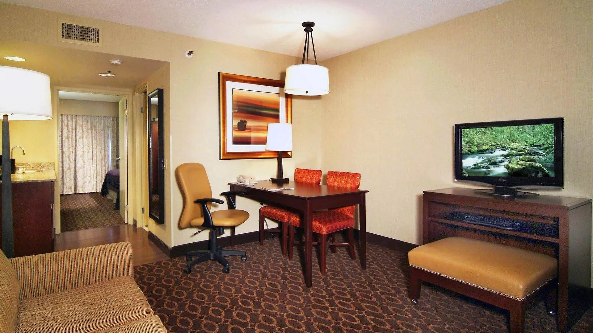 Hotel Embassy Suites Charlotte